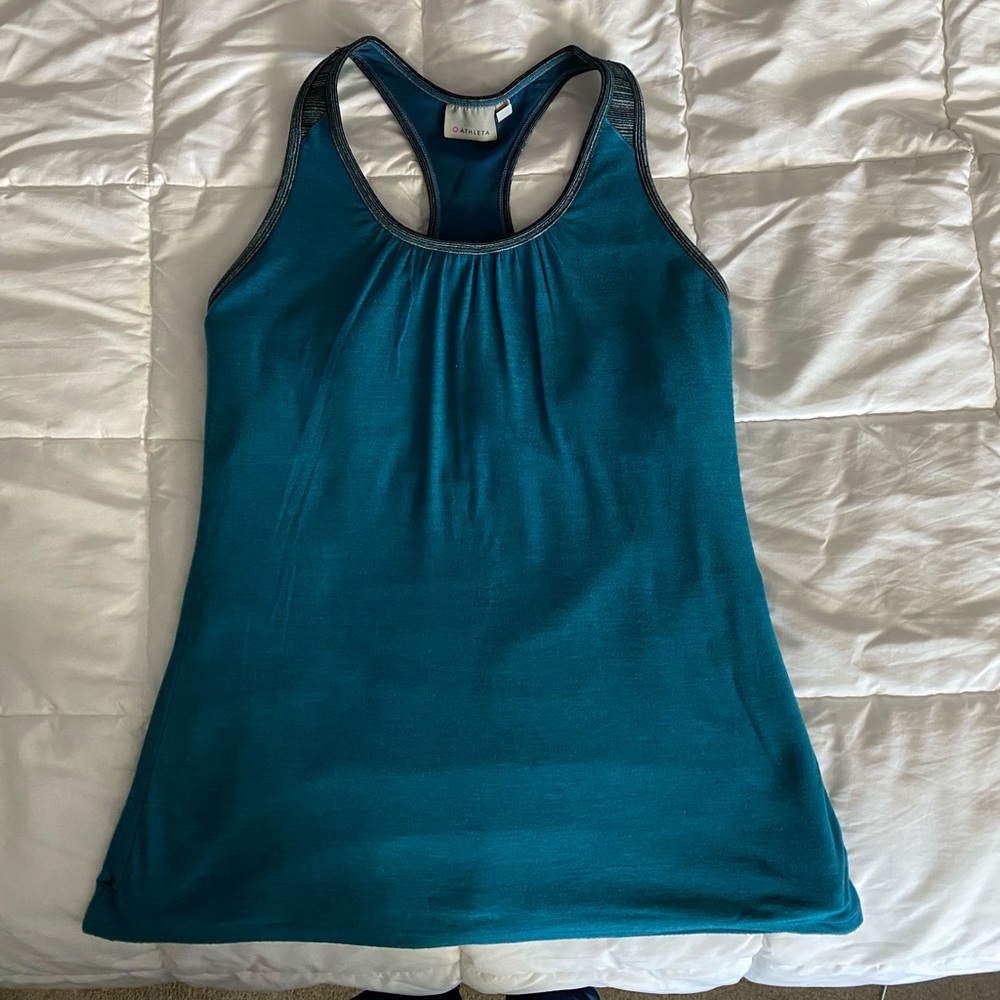Athleta Women’s Built in Bra Tank Top - Medium